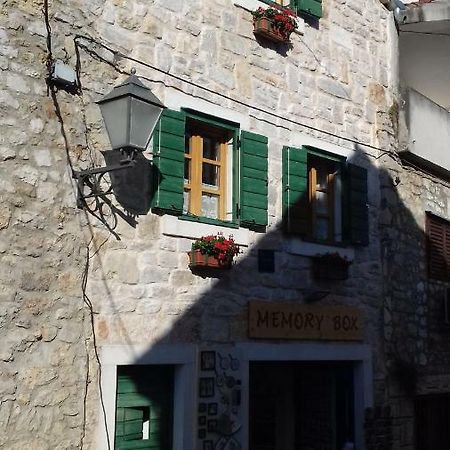Apartments Mime - Small House Vodice Luaran gambar