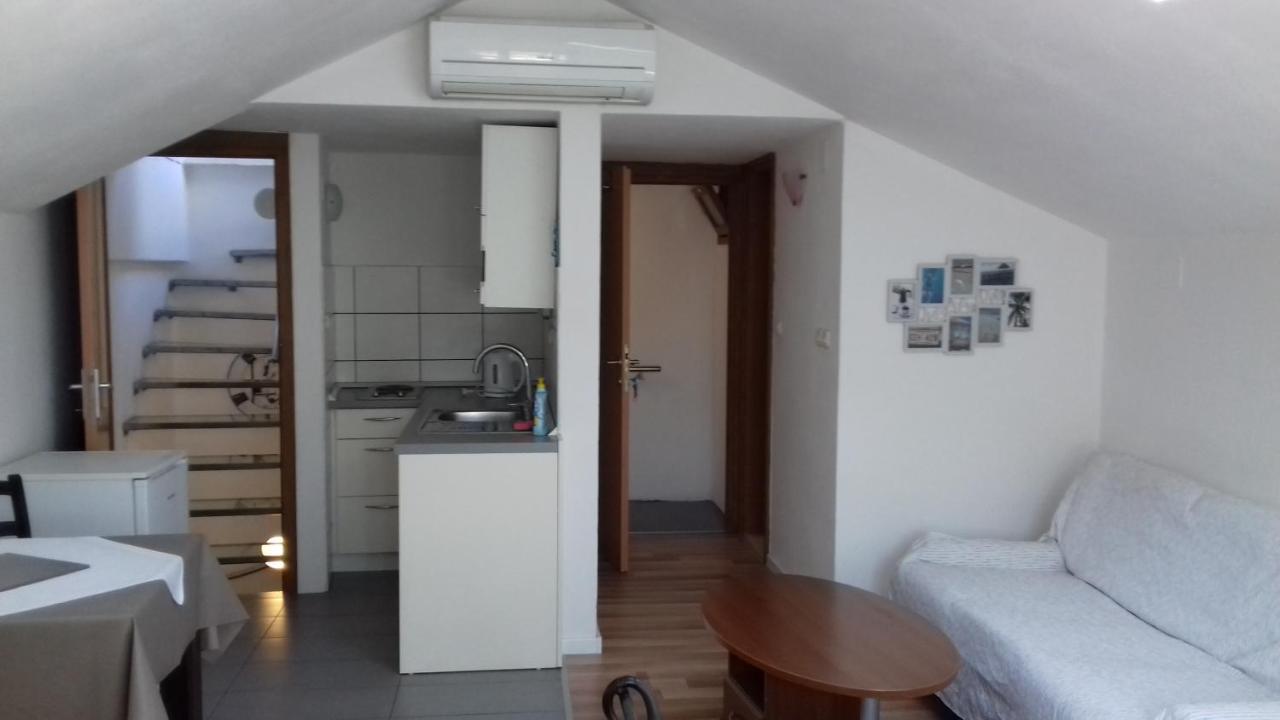Apartments Mime - Small House Vodice Luaran gambar