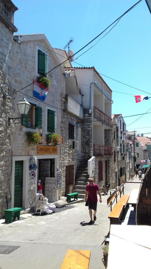 Apartments Mime - Small House Vodice Luaran gambar